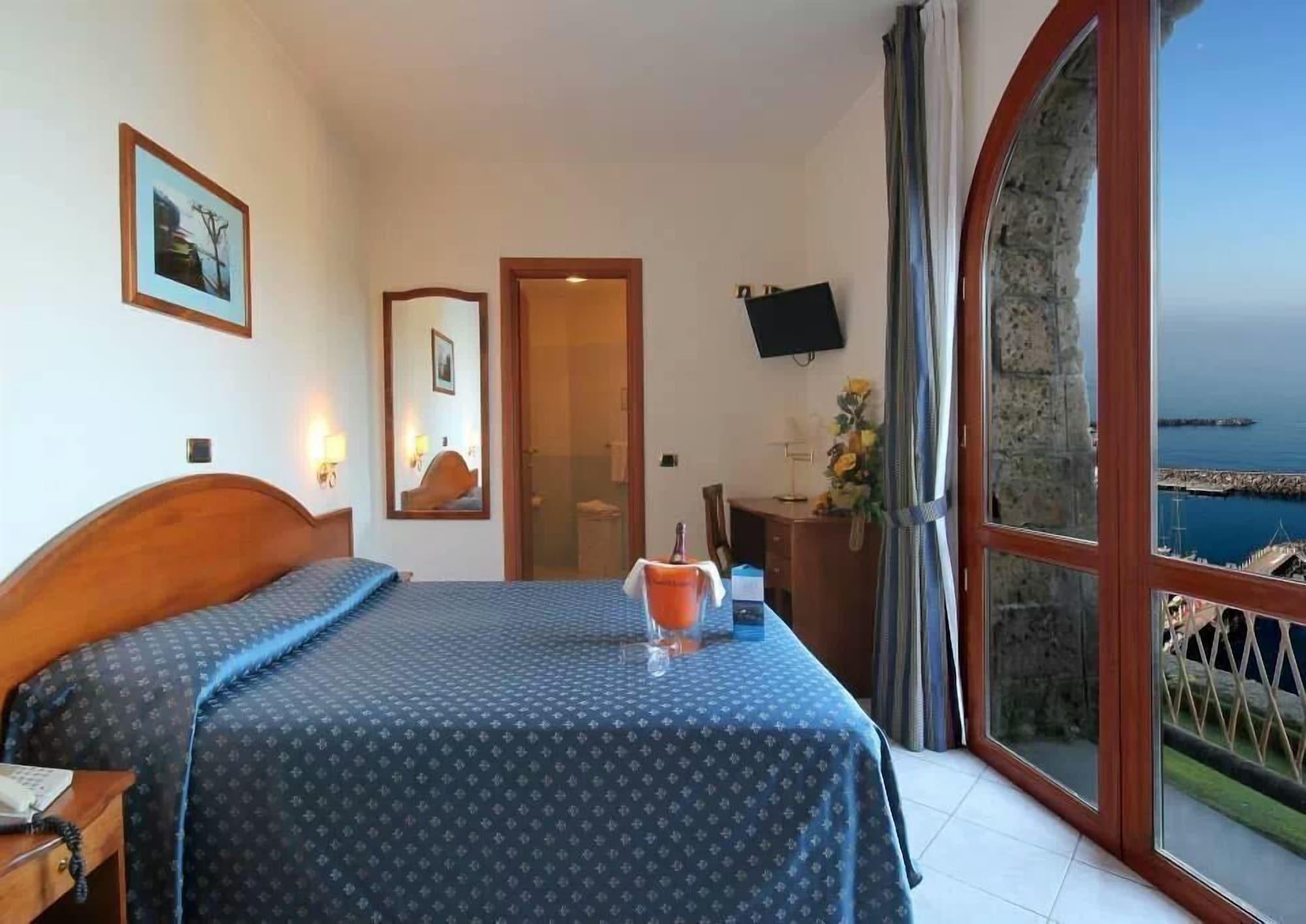 Hr Hotel & Spa Piano di Sorrento Eksteriør bilde